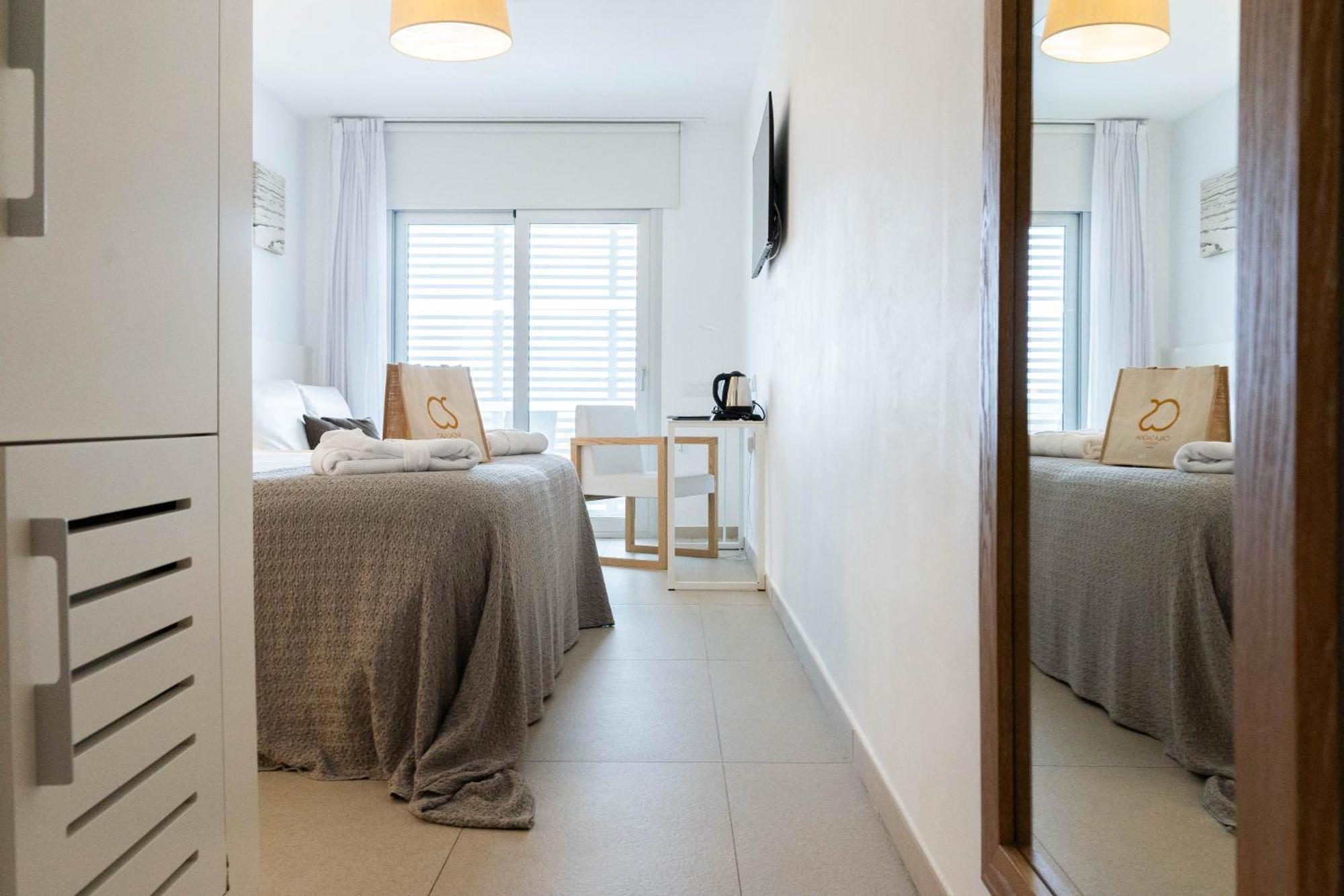 Hotel Cala Saona & Spa Dış mekan fotoğraf