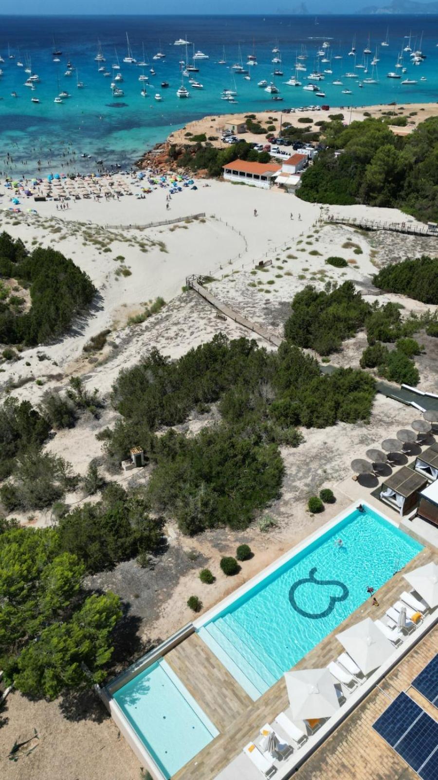 Hotel Cala Saona & Spa Dış mekan fotoğraf