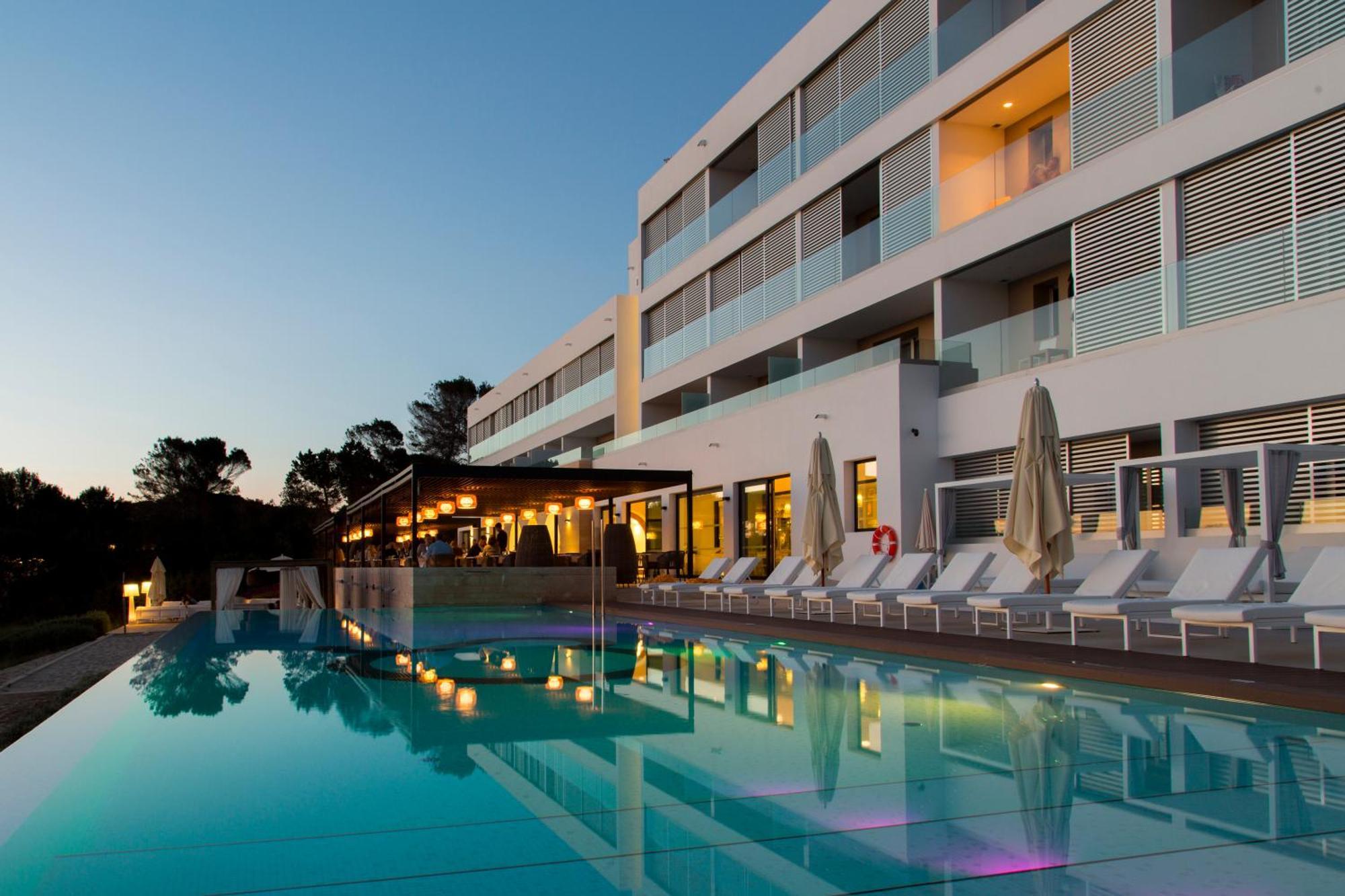Hotel Cala Saona & Spa Dış mekan fotoğraf