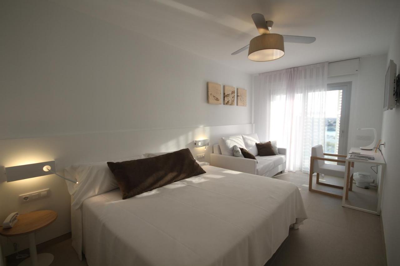 Hotel Cala Saona & Spa Dış mekan fotoğraf